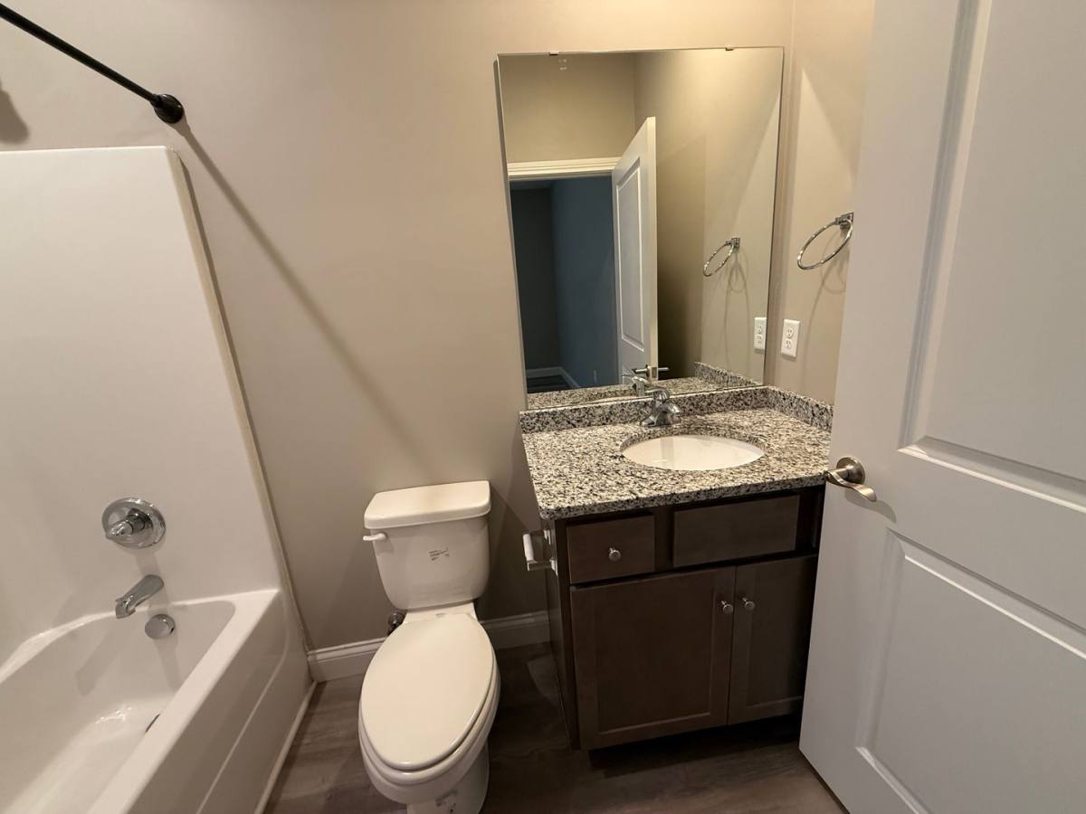 Apartment for rent at 173 Windover Ave, Bowling Green, KY 42101