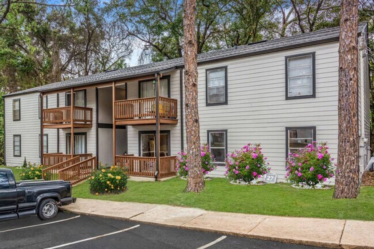 Apartment for rent at 561 Village Green Dr E, Mobile, AL 36609