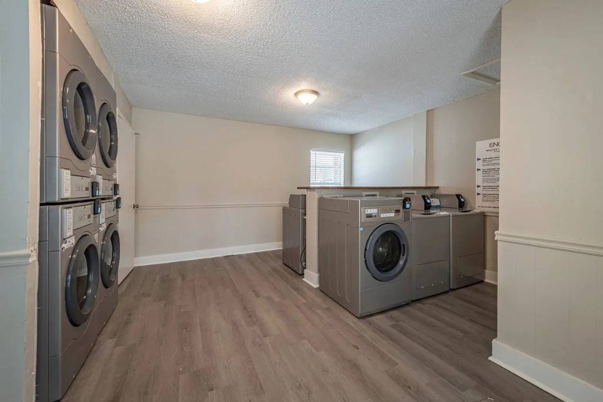 Apartment for rent at 561 Village Green Dr E, Mobile, AL 36609
