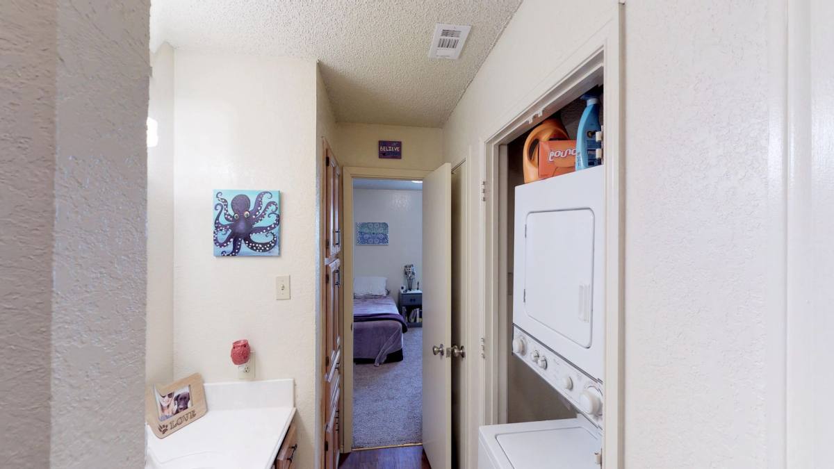 Apartment for rent at 930 W Prairie St, Denton, TX 76201