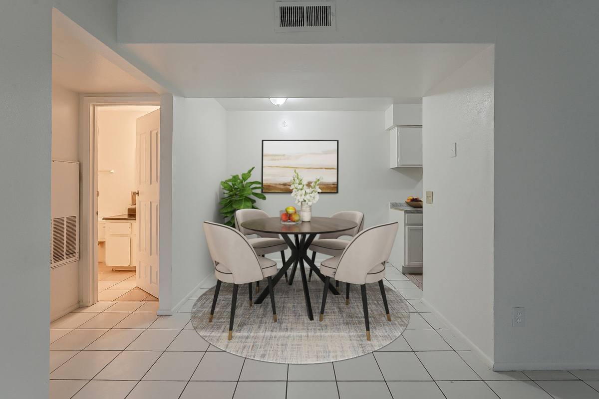 Apartment for rent at 16815 N 29th St, Phoenix, AZ 85032