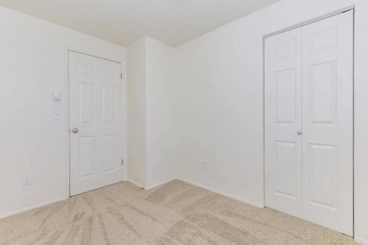 Townhouse for rent at 8255 149th Way NE, Redmond, WA 98052