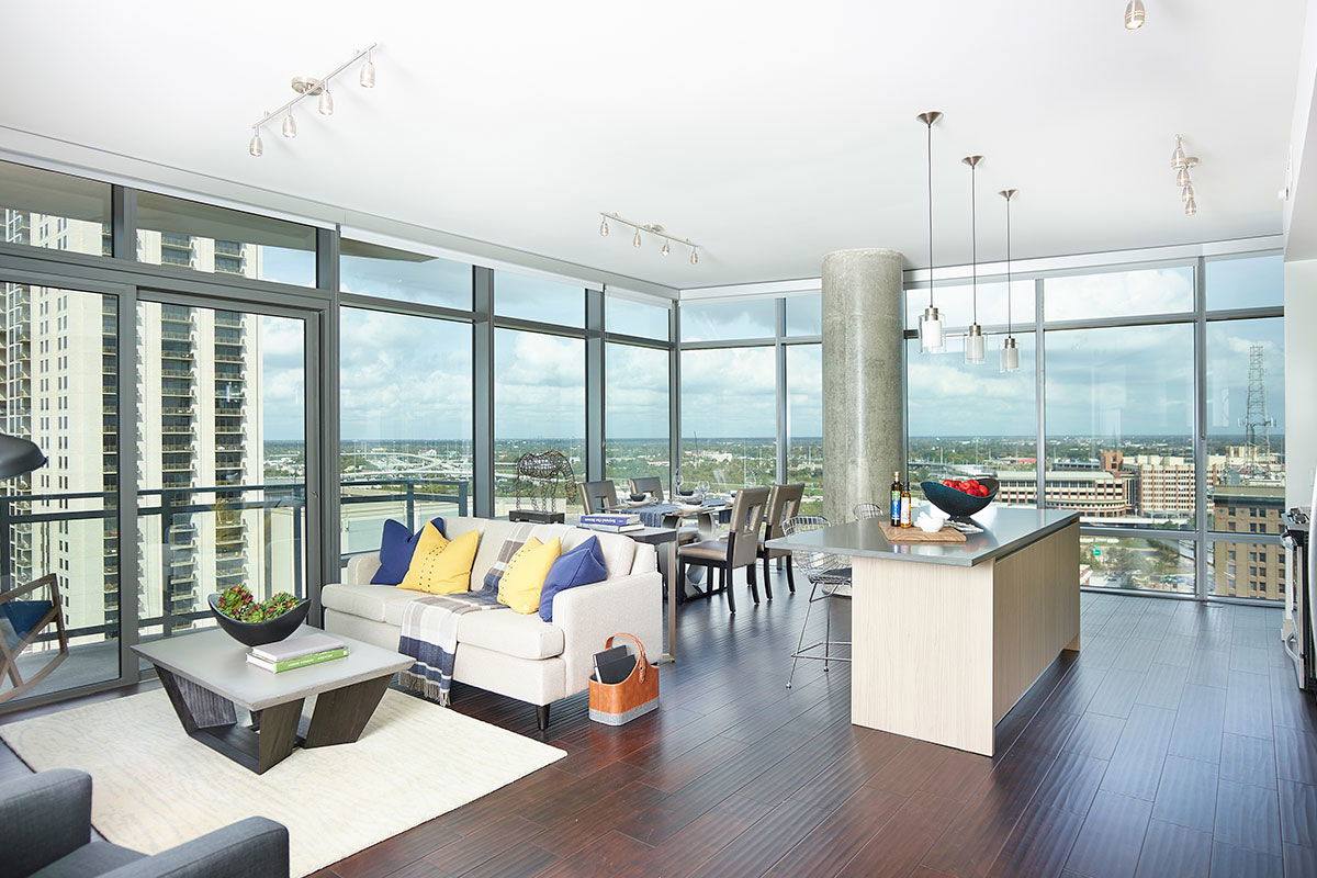 Apartment for rent at 409 Travis St #901, Houston, TX 77002