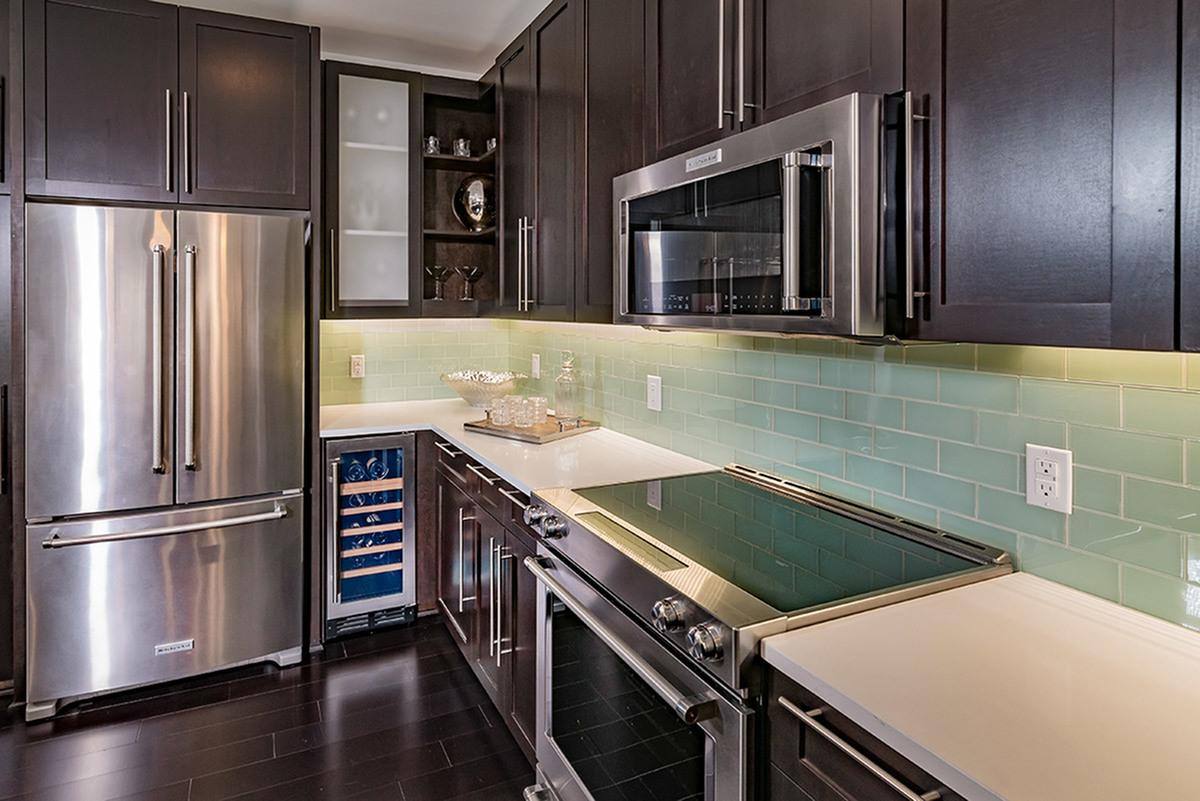 Apartment for rent at 1111 Rusk St #201, Houston, TX 77002