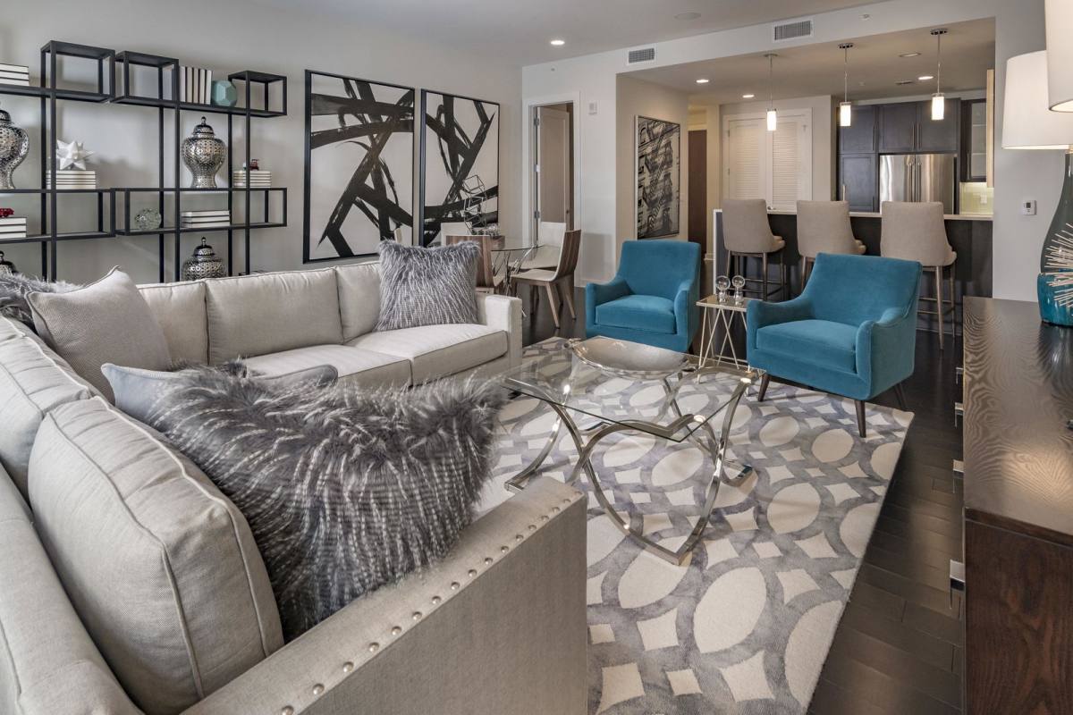 Apartment for rent at 1111 Rusk St #201, Houston, TX 77002