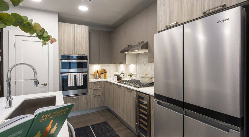Apartment for rent at 510 W 20th St #1200, Houston, TX 77008
