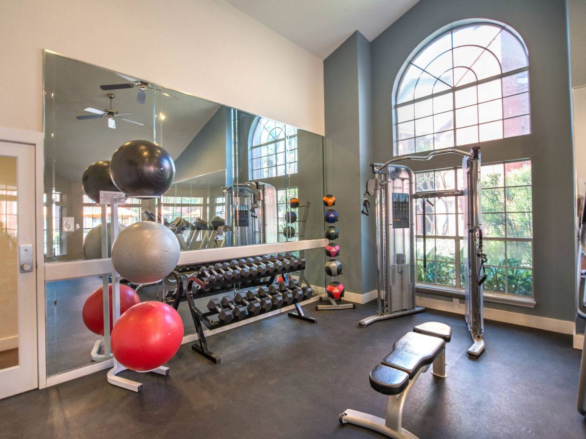 Apartment for rent at 7200 Almeda Rd #405, Houston, TX 77054