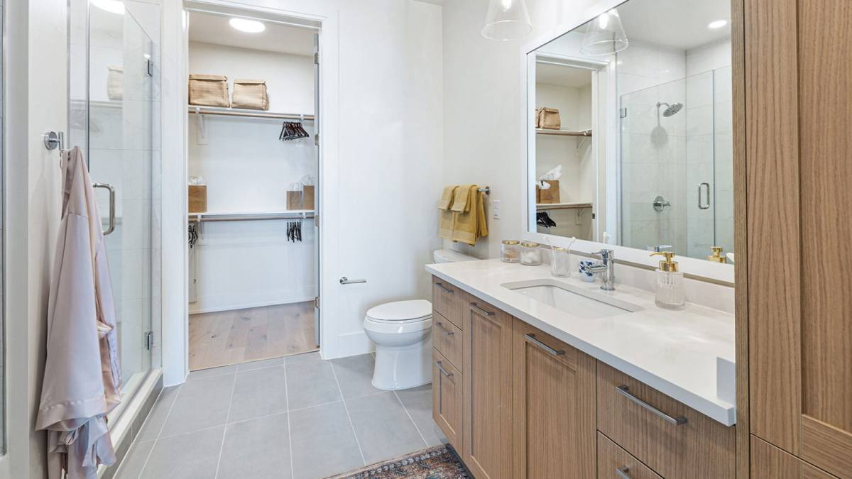 Apartment for rent at 2121 Edwards St #360, Houston, TX 77007