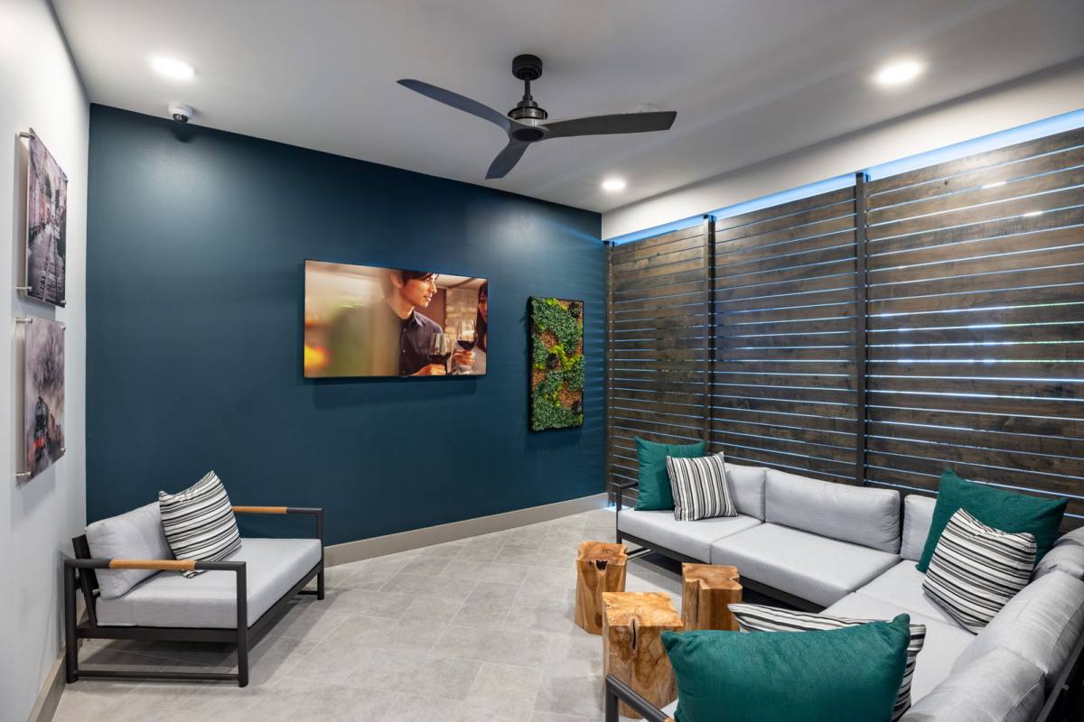 Apartment for rent at 3003 Summer St #208, Houston, TX 77007