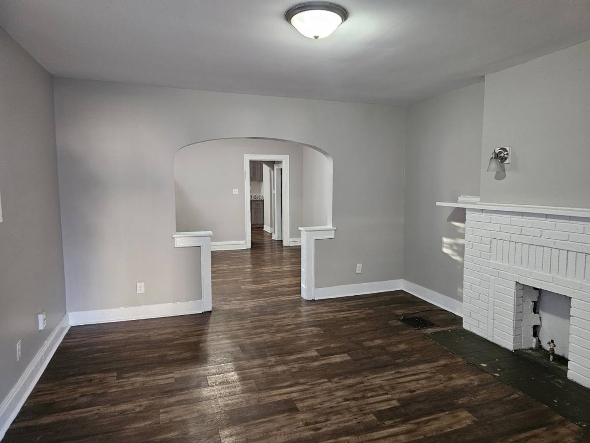 Apartment for rent at Drexel Park, 989 E 15th Ave #1, Columbus, OH 43211