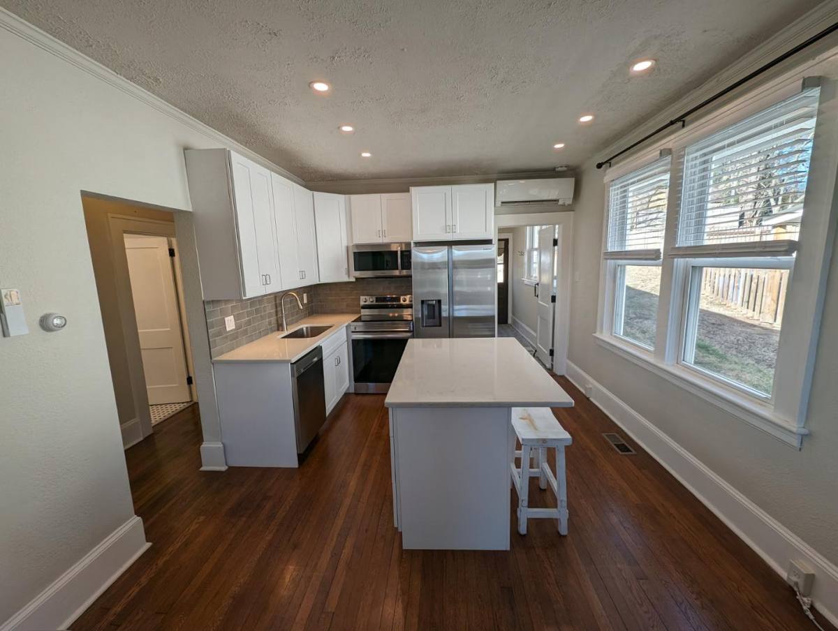 House for rent at 28 Woodrow Ave, Asheville, NC 28801