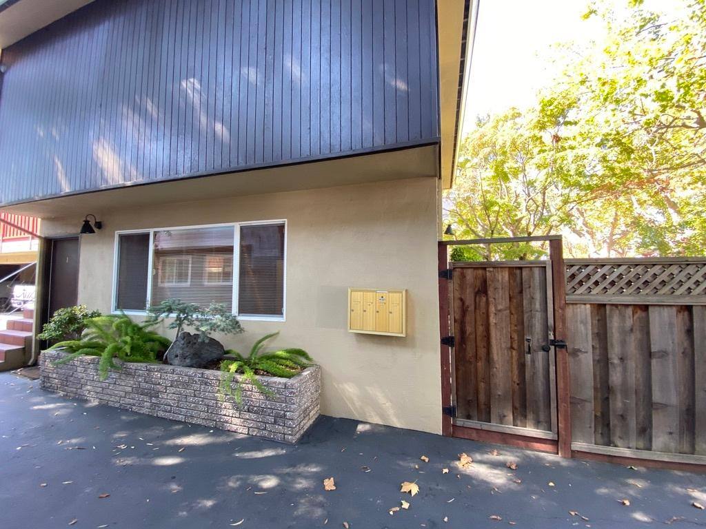 Apartment for rent at San Mateo Heights, 609 Highland Ave #1, San Mateo, CA 94401