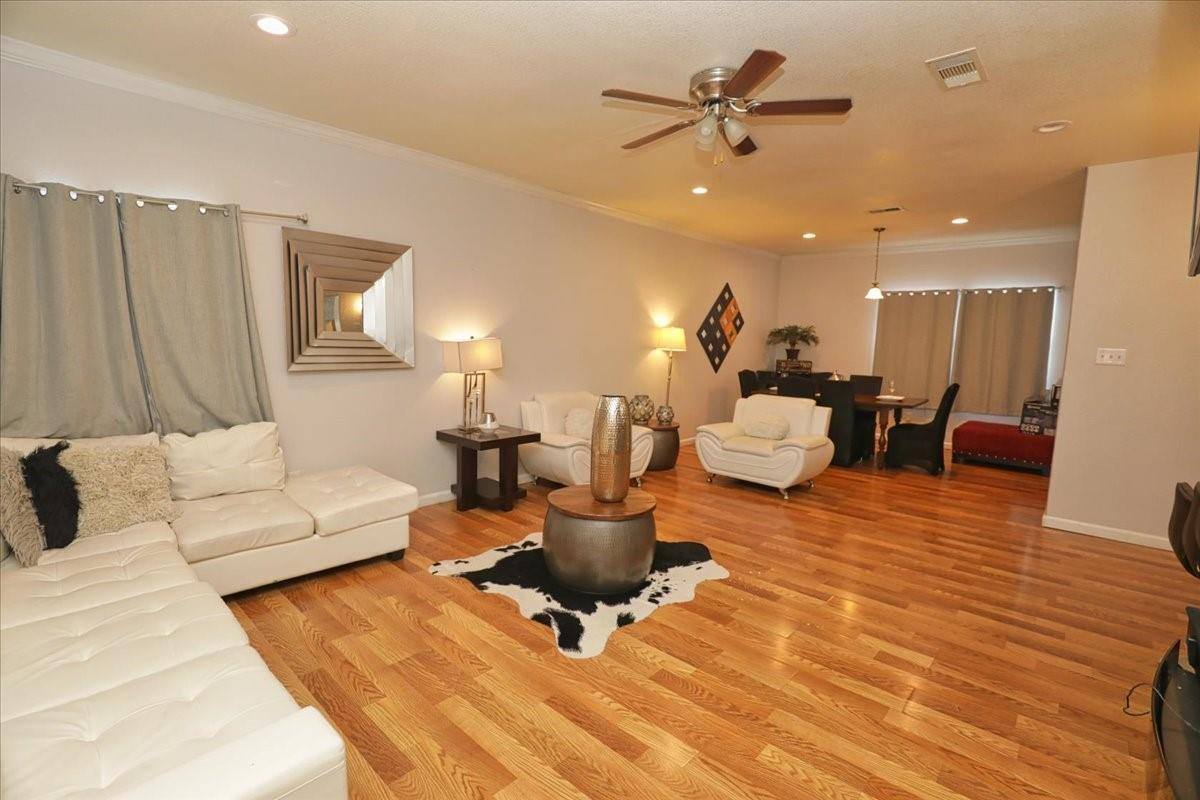 Apartment for rent at 13121 Vickery St, Houston, TX 77039