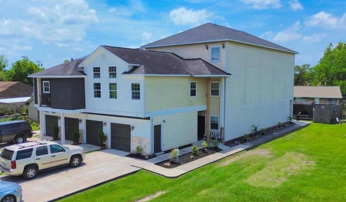 Apartment for rent at 13121 Vickery St, Houston, TX 77039