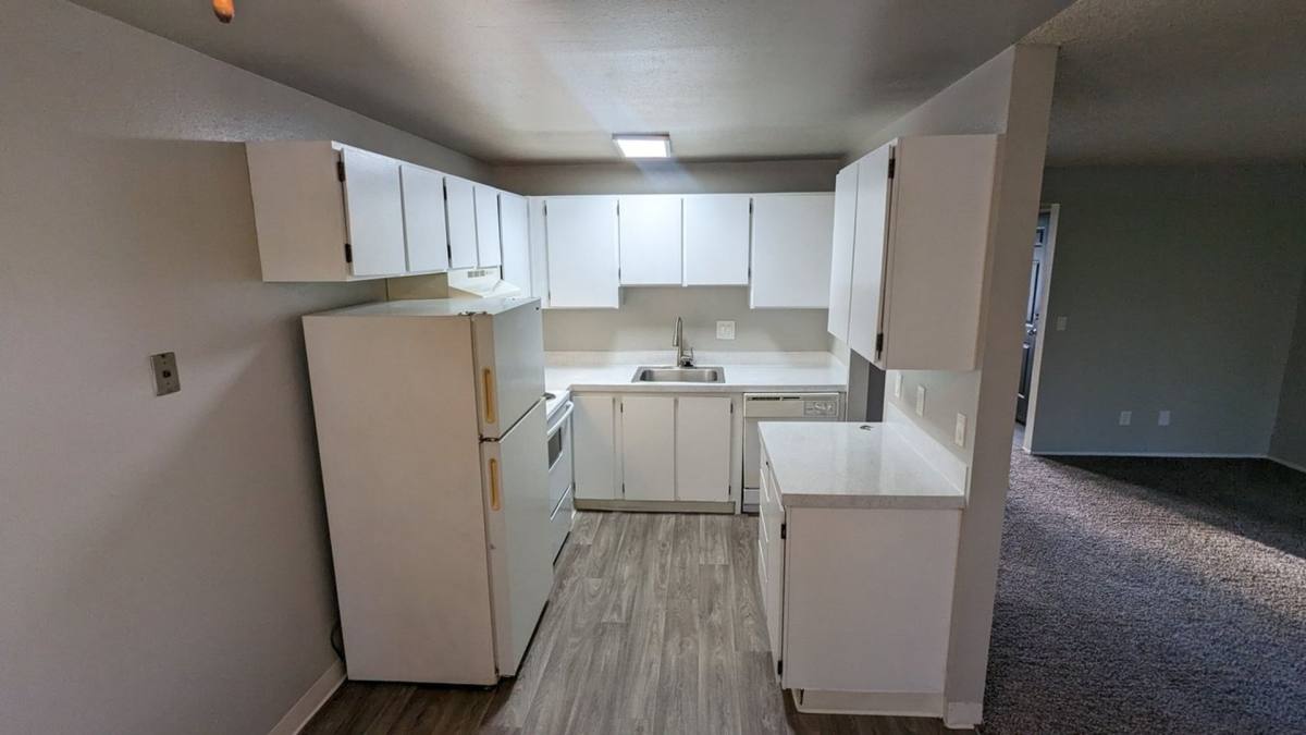 Apartment for rent at 931 9th St SE, Puyallup, WA 98372