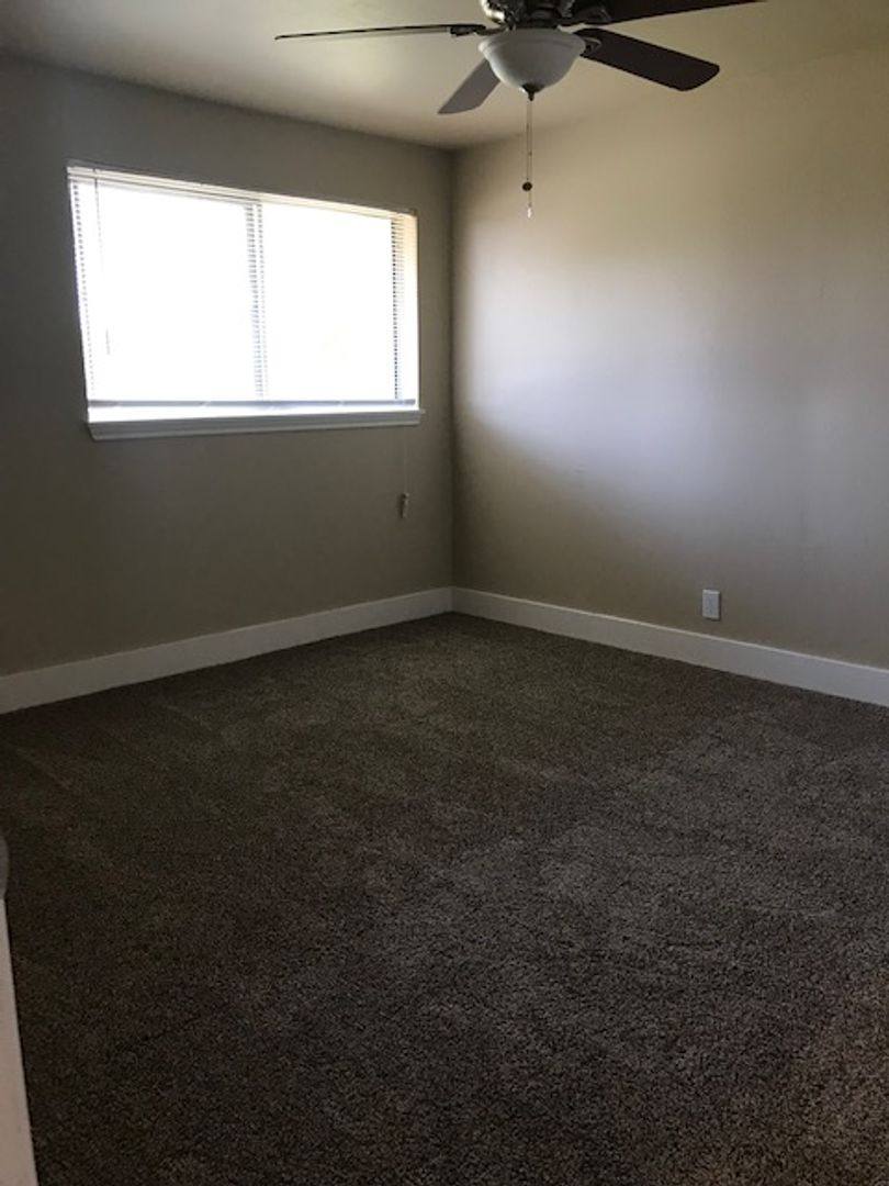Apartment for rent at 535 Billy Mitchell Blvd, San Antonio, TX 78226