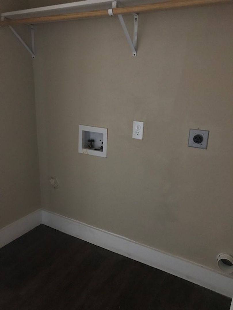 Apartment for rent at 535 Billy Mitchell Blvd, San Antonio, TX 78226