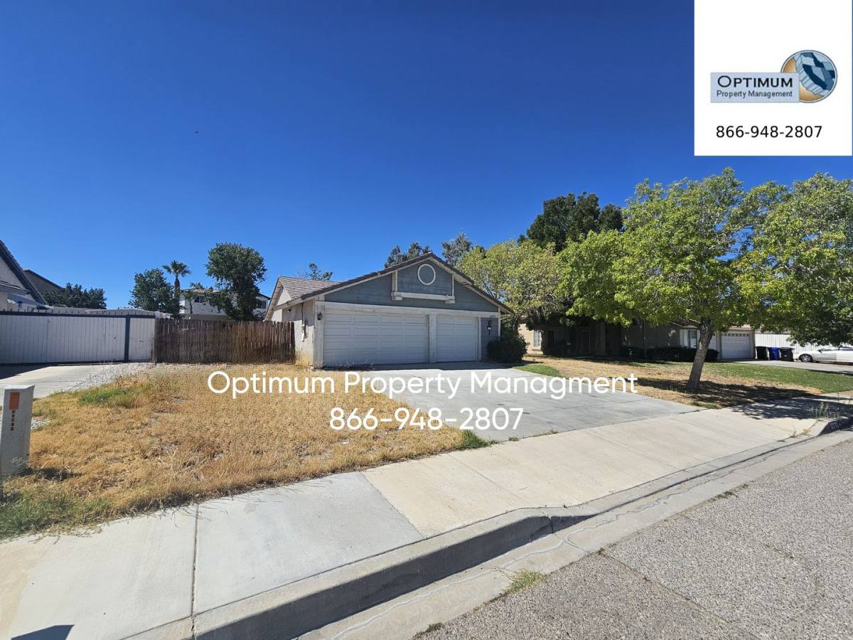 House for rent at 12773 Cardinal Rd, Victorville, CA 92392