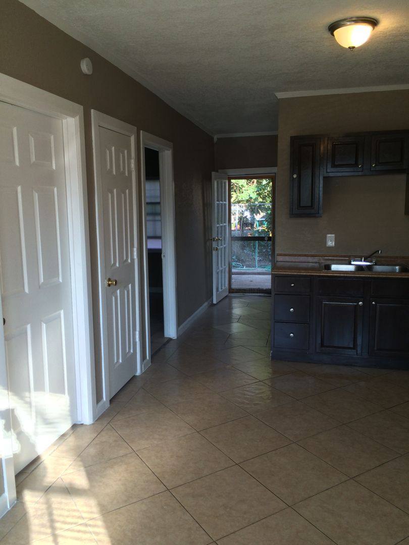 Apartment for rent at 203 Gorman, San Antonio, TX 78202
