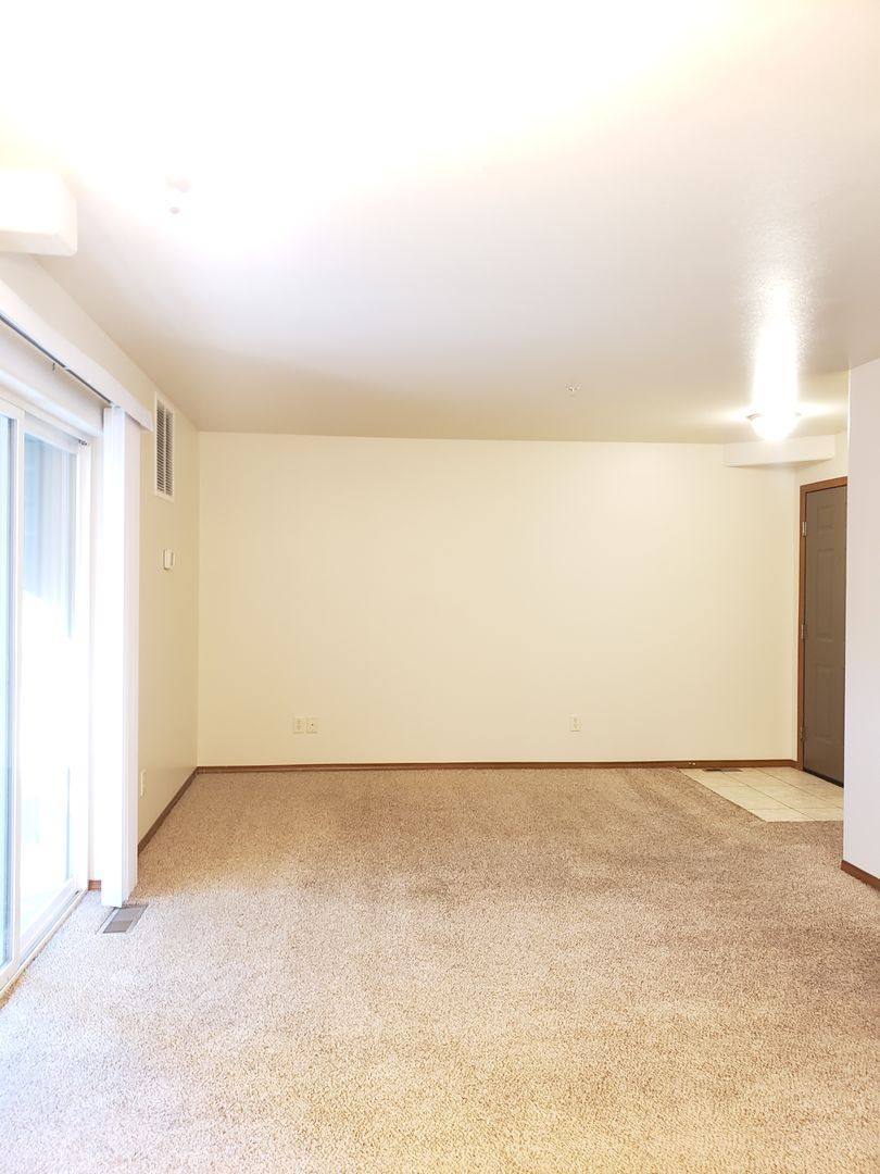 Apartment for rent at 564 11th St NE, East Wenatchee, WA 98802