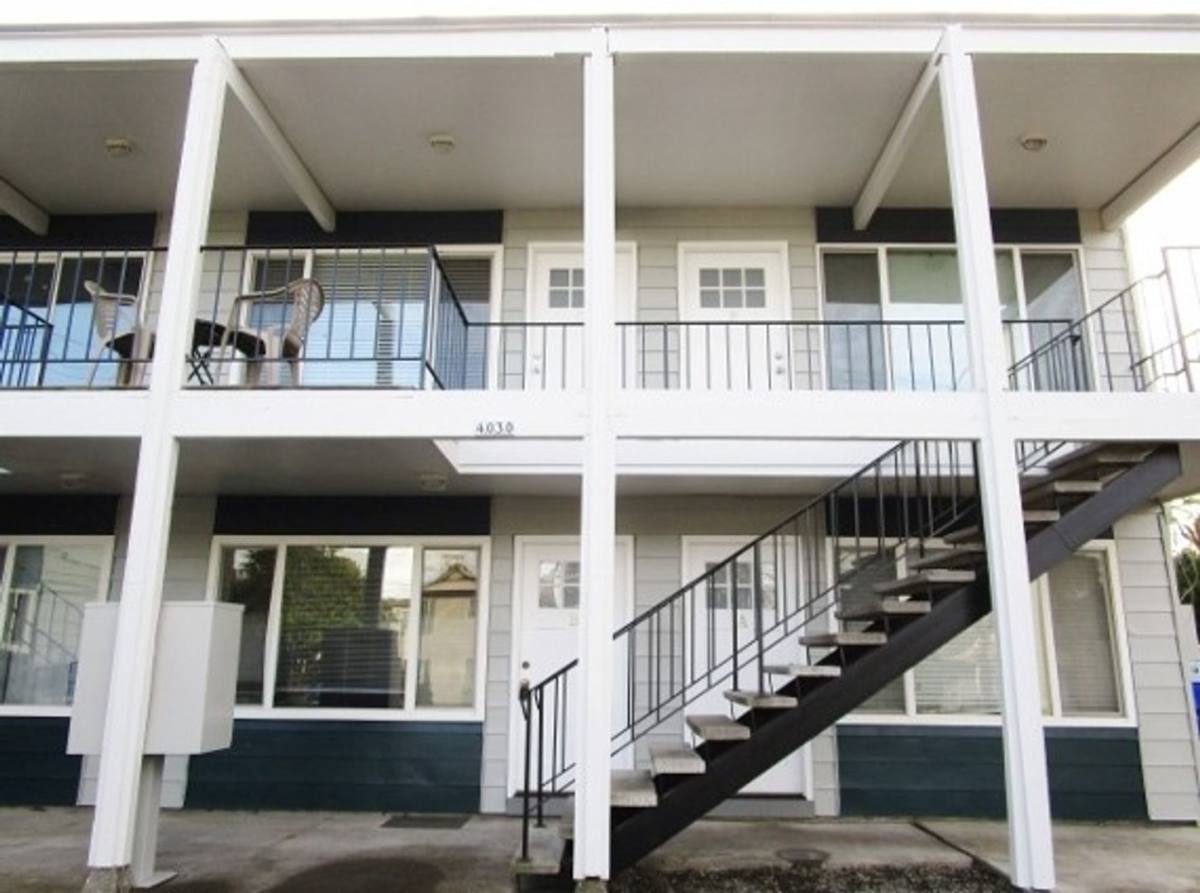 Apartment for rent at 4030 SE Holgate Blvd, Portland, OR 97202