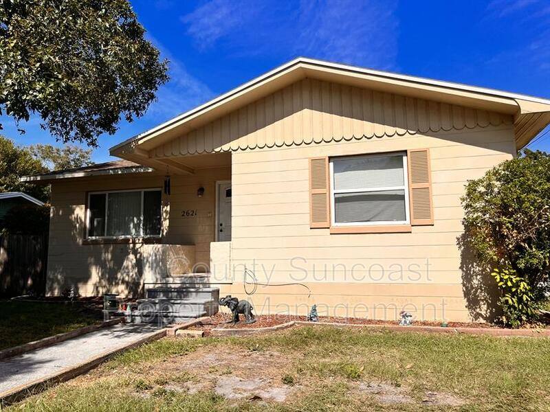 Apartment for rent at 2621 40th Ave N #A, Saint Petersburg, FL 33714