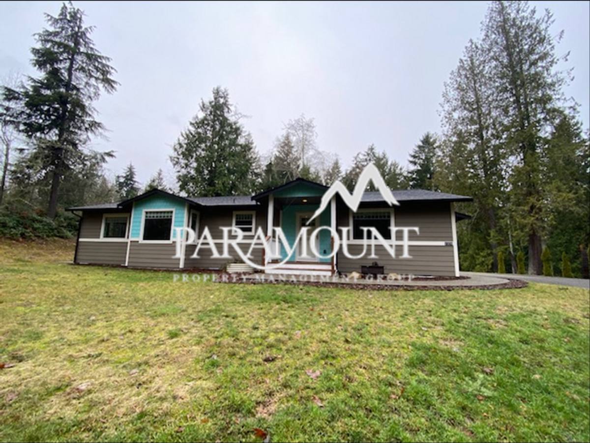 House for rent at 2370 Martin Ave E, Port Orchard, WA 98366