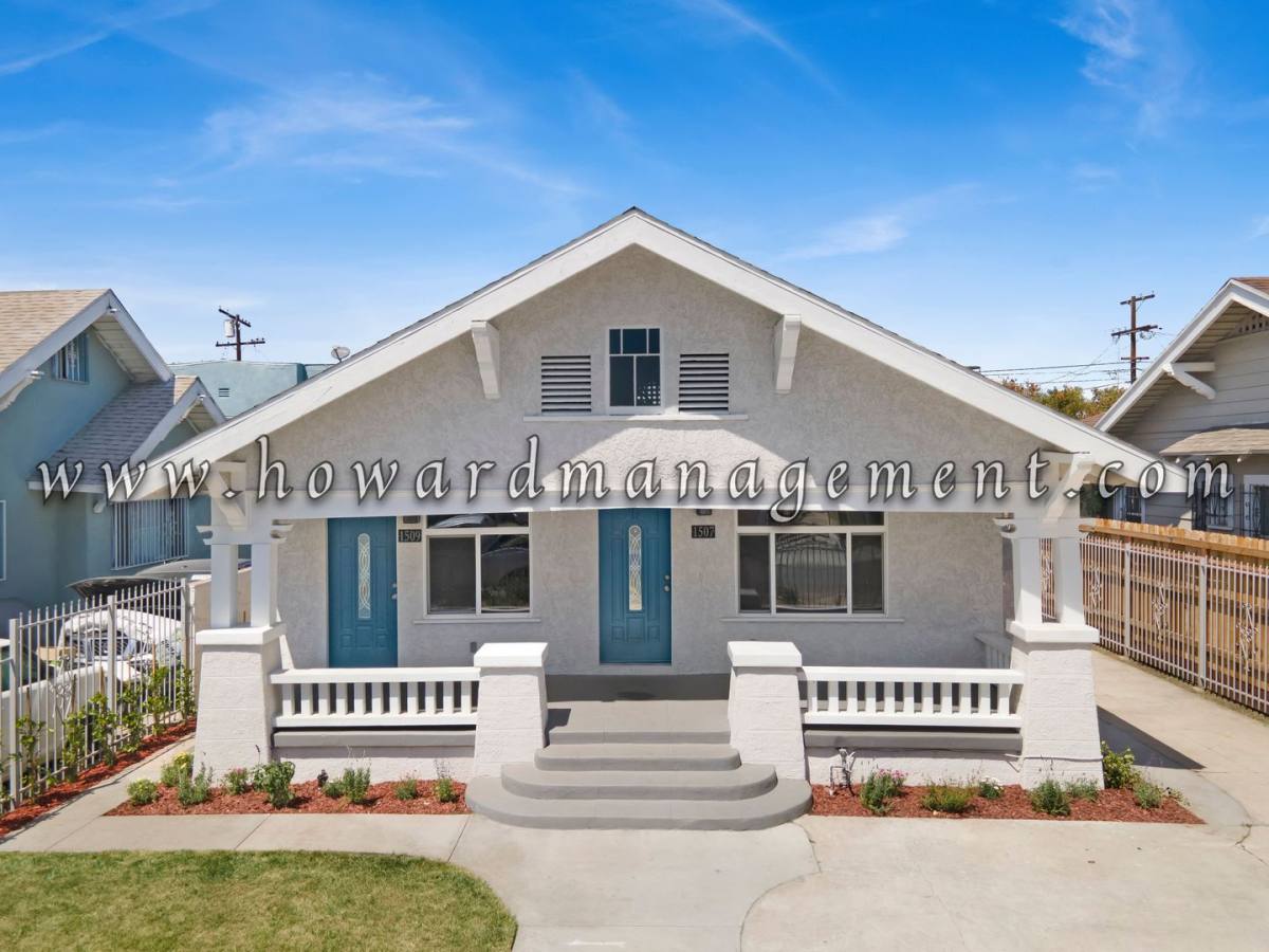 Townhouse for rent at 1507 W 50th St, Los Angeles, CA 90062