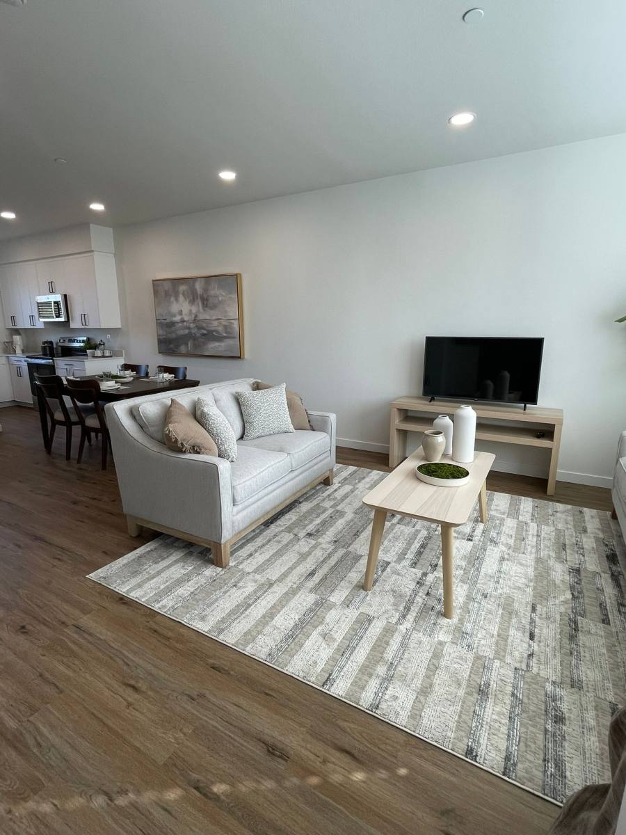 Townhouse for rent at 14122 Canyon Rd E, Puyallup, WA 98373