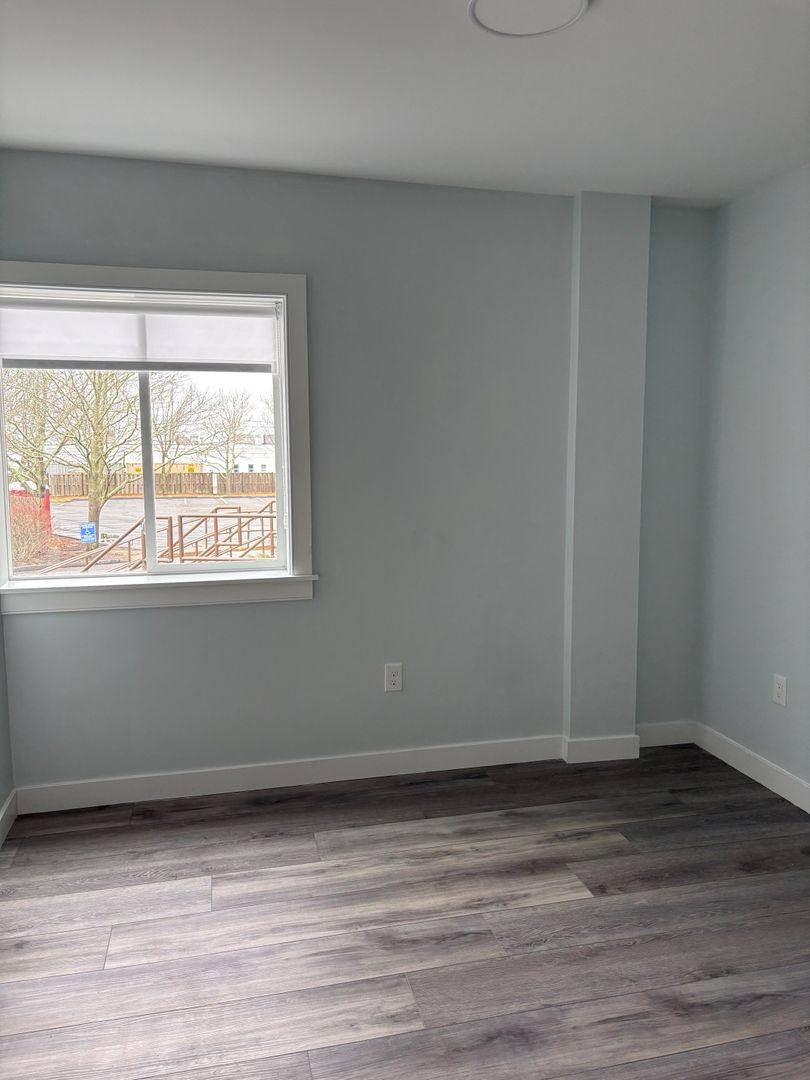 Apartment for rent at 310 Barnstable Rd, Hyannis, MA 02601