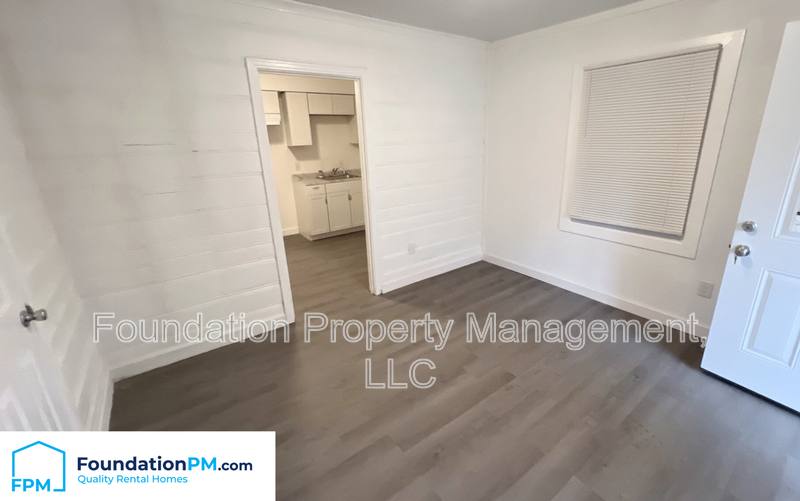 House for rent at 2773 Waverly Ave, Memphis, TN 38114