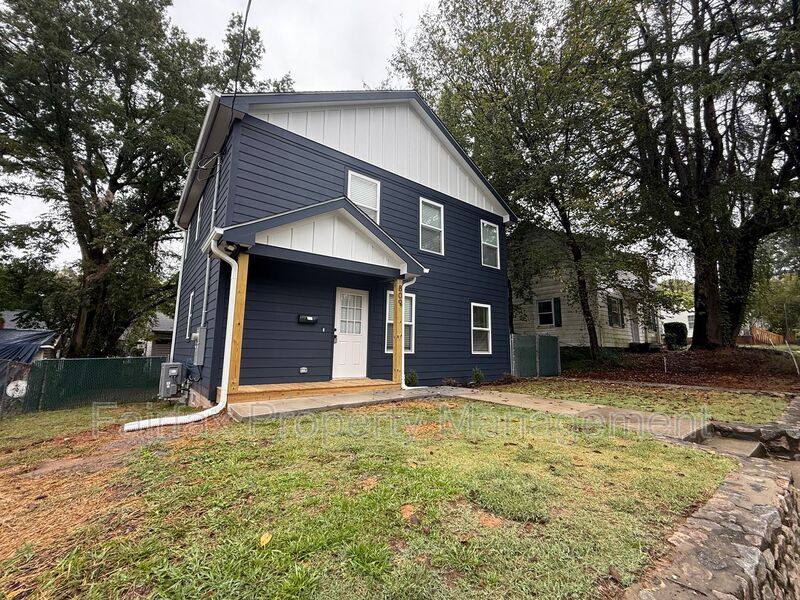 House for rent at 809 Price Ave, Durham, NC 27701