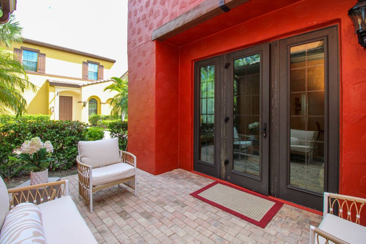 House for rent at 9025 Alturas St, Naples, FL 34113