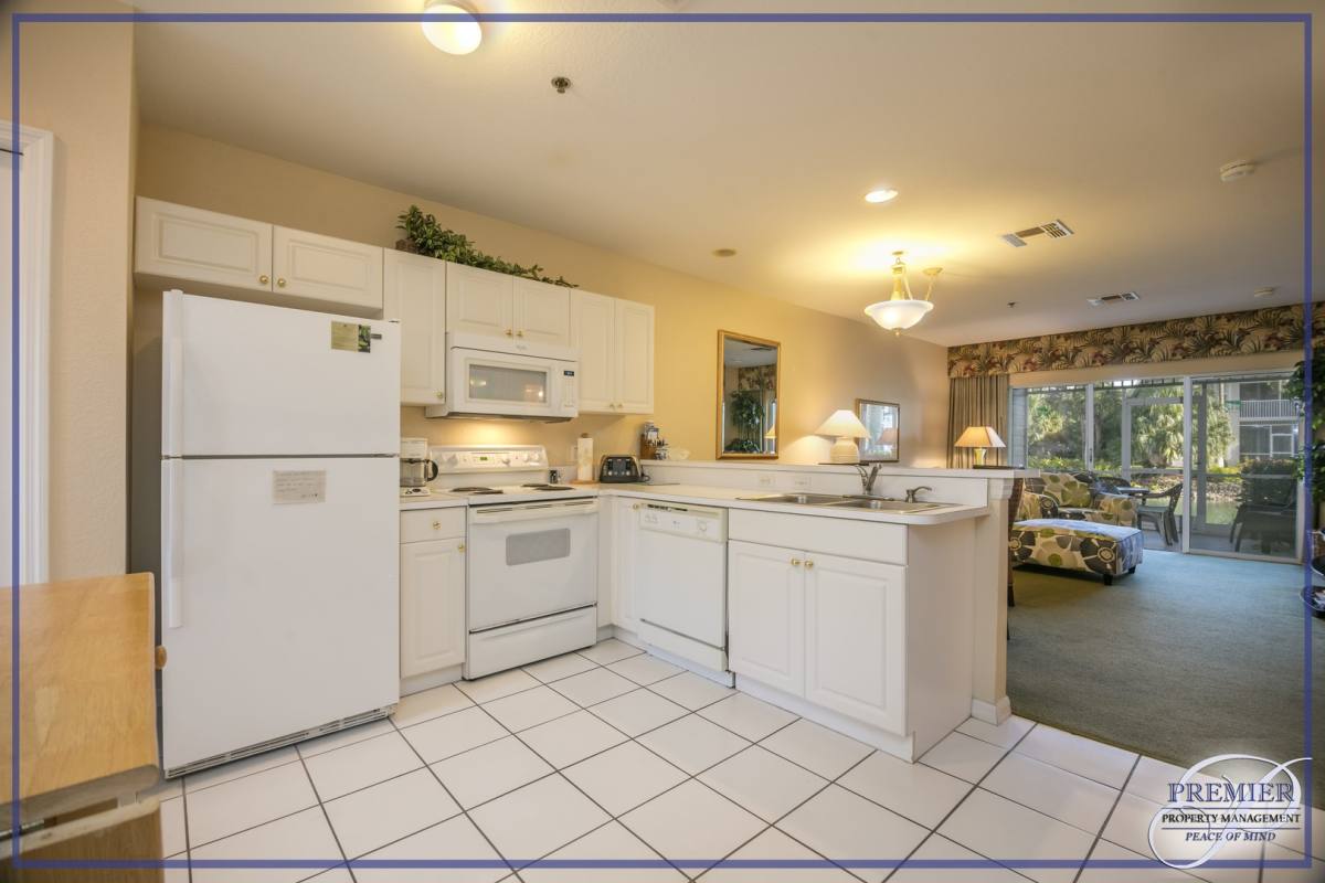 Condo for rent at 7870 Mahogany Run Lane, Naples, FL 34113