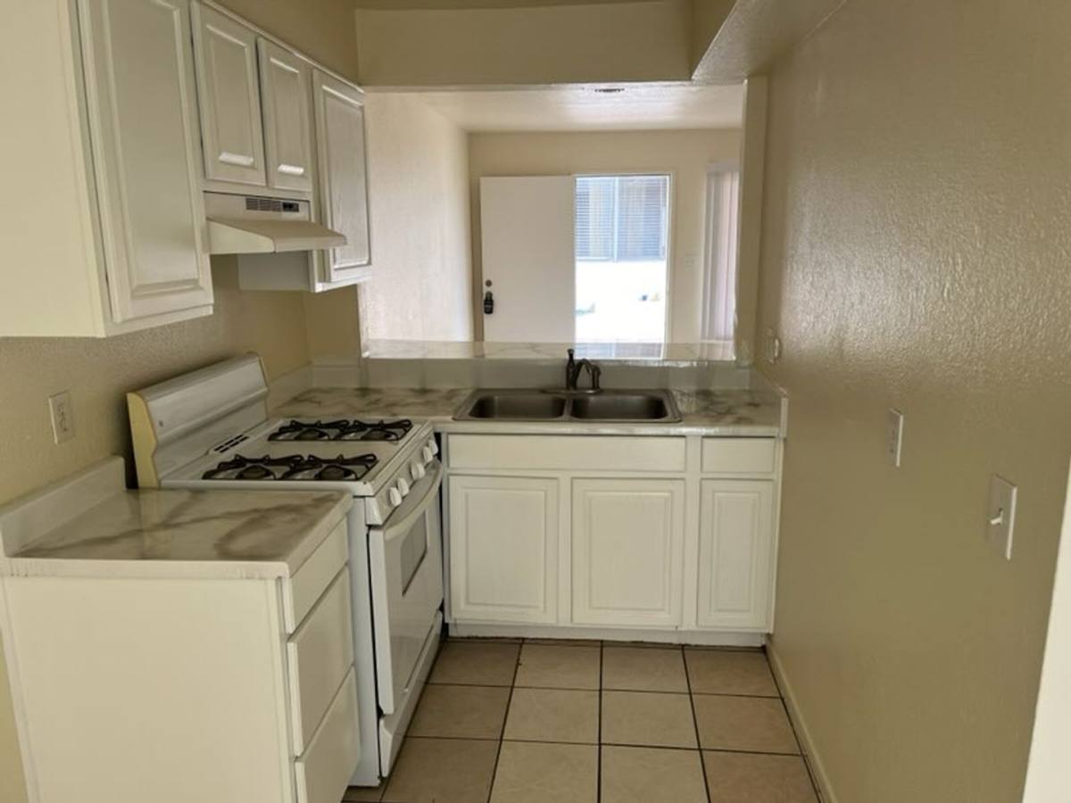 Apartment for rent at 9146-9160 Kenwood Dr, Spring Valley, CA 91977