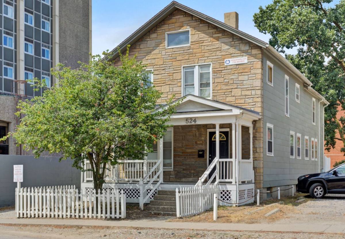 Apartment for rent at 524 S Forest Ave, Ann Arbor, MI 48104