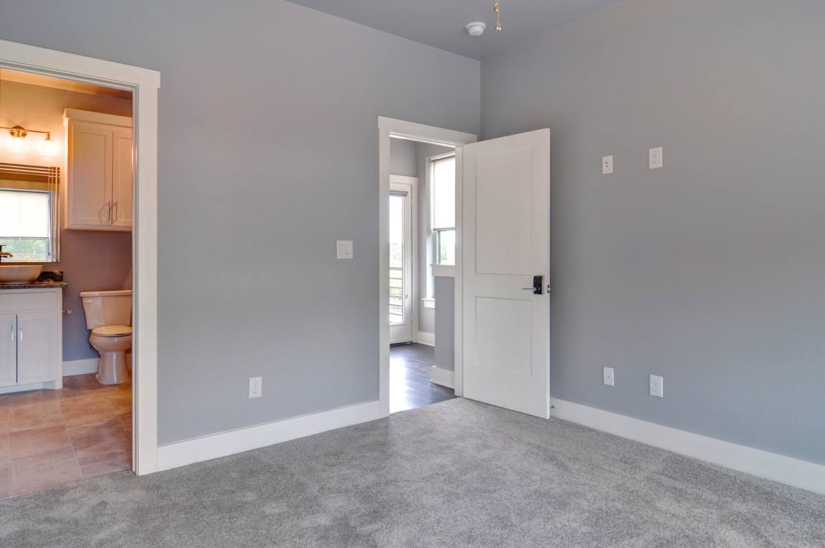 Apartment for rent at 2822 Forest Park Blvd, Fort Worth, TX 76110