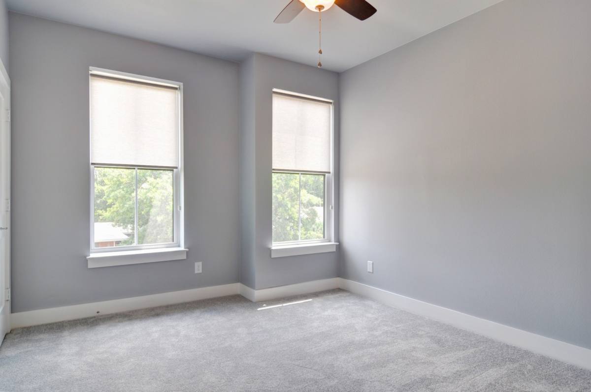 Apartment for rent at 2822 Forest Park Blvd, Fort Worth, TX 76110