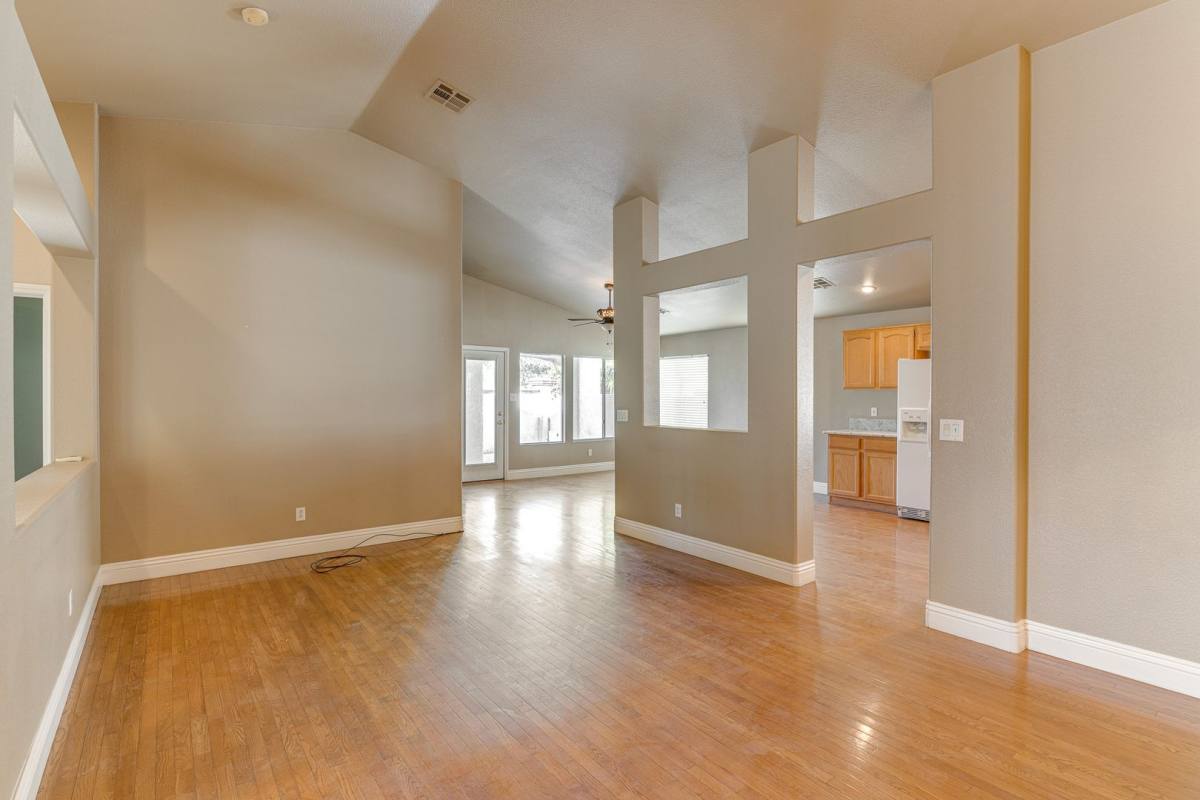 House for rent at 1842 Stablegate Ave, Henderson, NV 89012