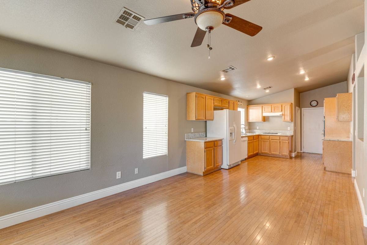House for rent at 1842 Stablegate Ave, Henderson, NV 89012