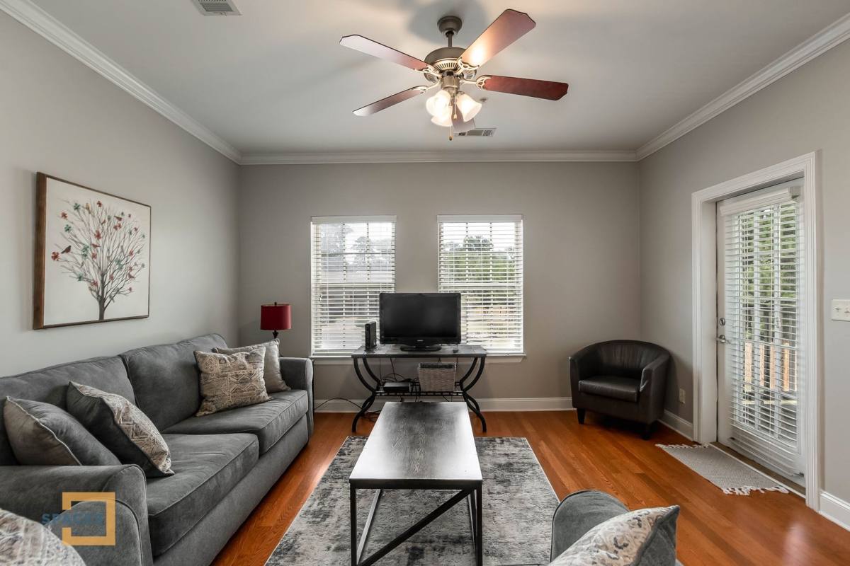 Apartment for rent at 3218 Veterans Memorial Parkway, Tuscaloosa, AL 35404