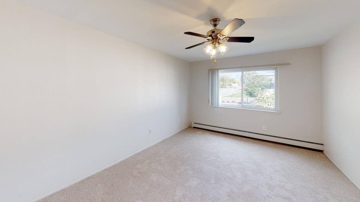 Apartment for rent at 3210 Greenfield Rd, Royal Oak, MI 48073