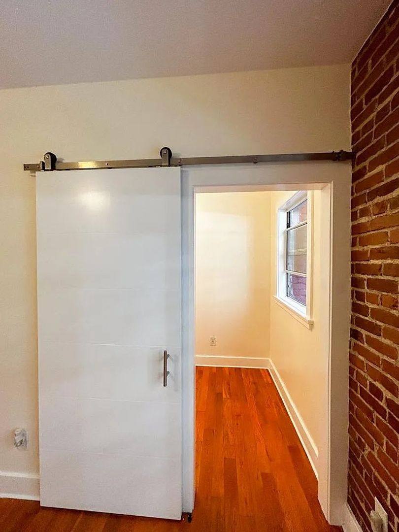 Apartment for rent at 2737 Francis Ave, Los Angeles, CA 90005