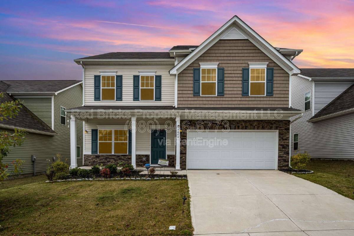 House for rent at 9046 Evercrisp Lane, Charlotte, NC 28215