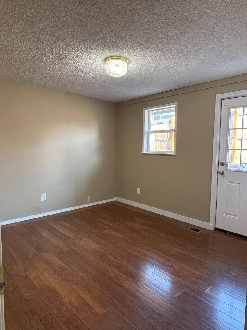 Apartment for rent at 1005 S 42nd Ave #B, Yakima, WA 98908