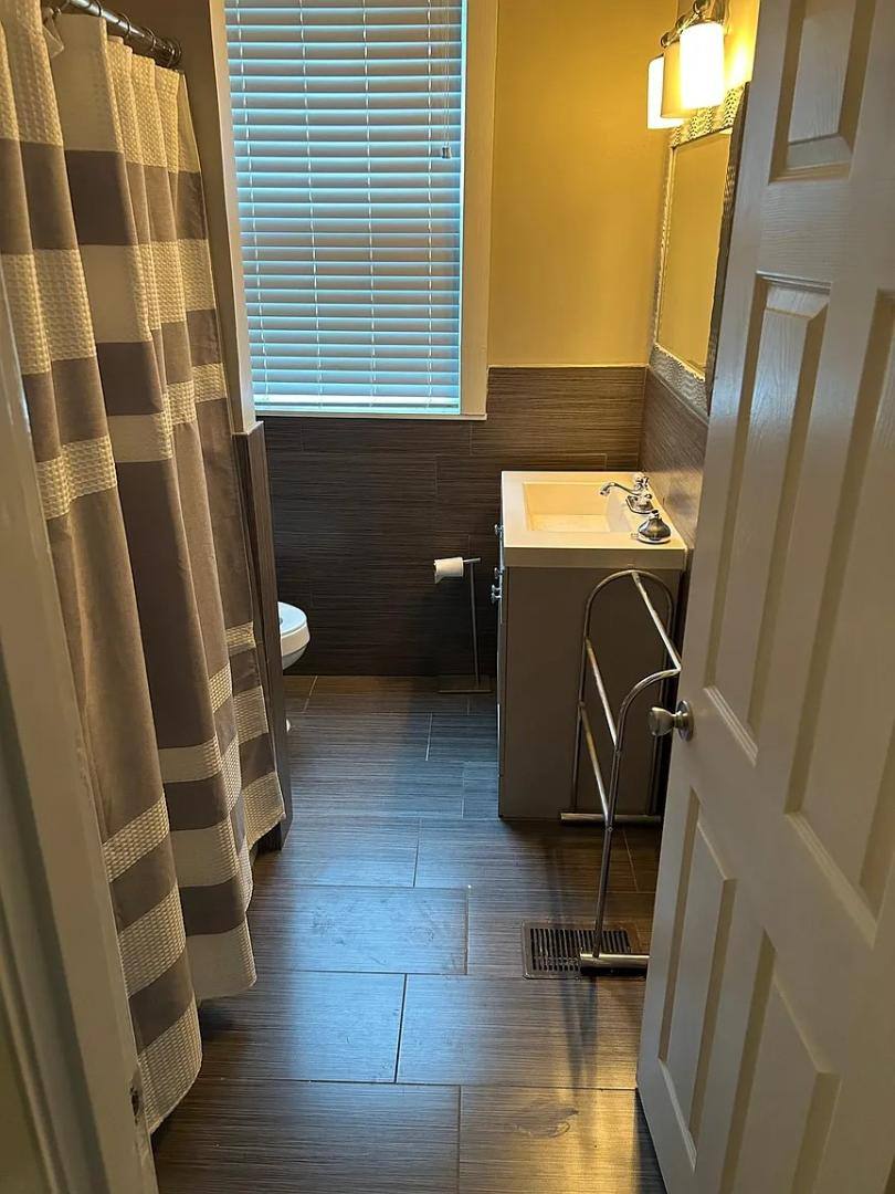 Apartment for rent at 286 Malvern St #DOWN, Memphis, TN 38104