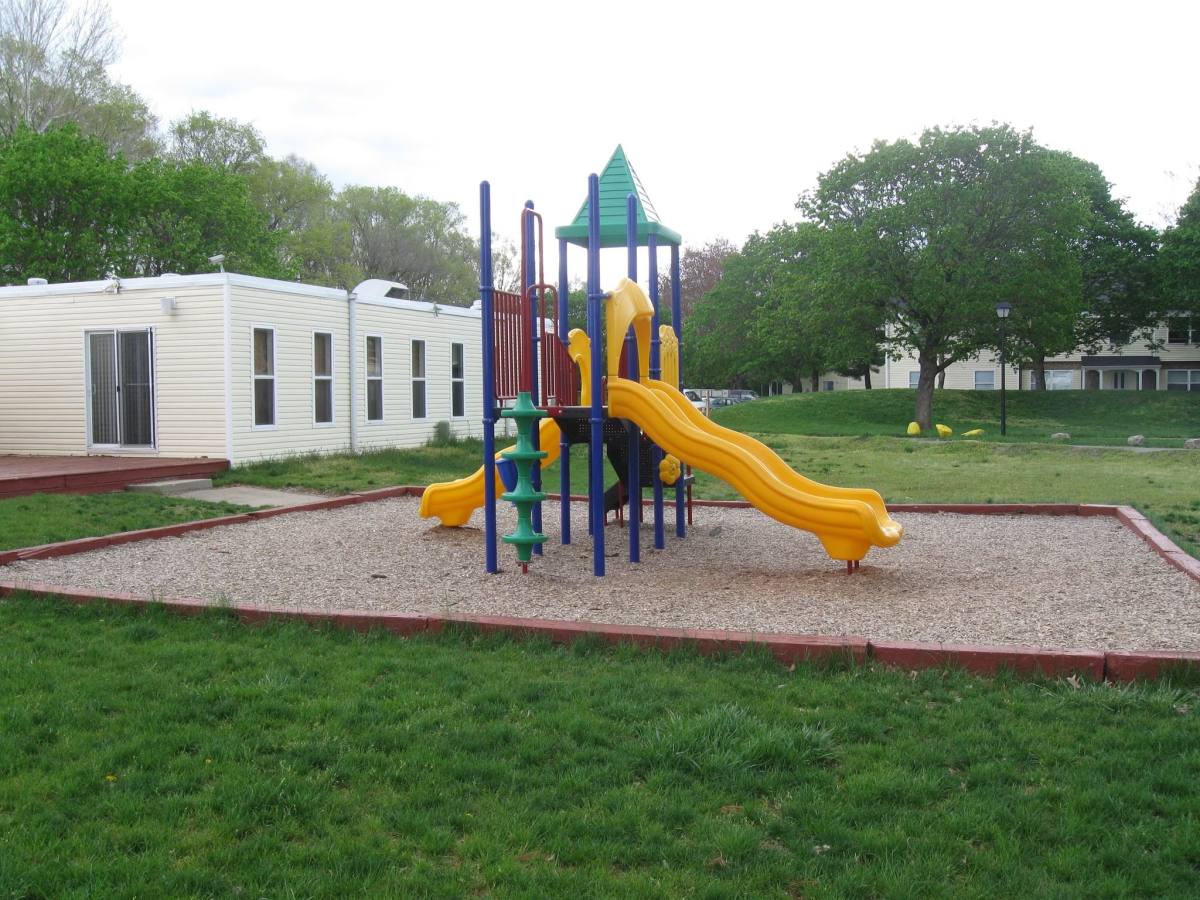 Townhouse for rent at El Dorado, 3621 Lawnview Lane, Indianapolis, IN 46222