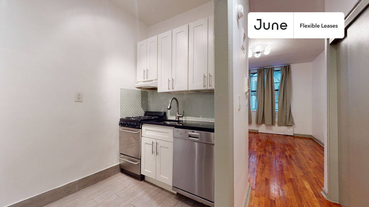 334 E 90th St #2C, New York, NY 10128 | RentalSource