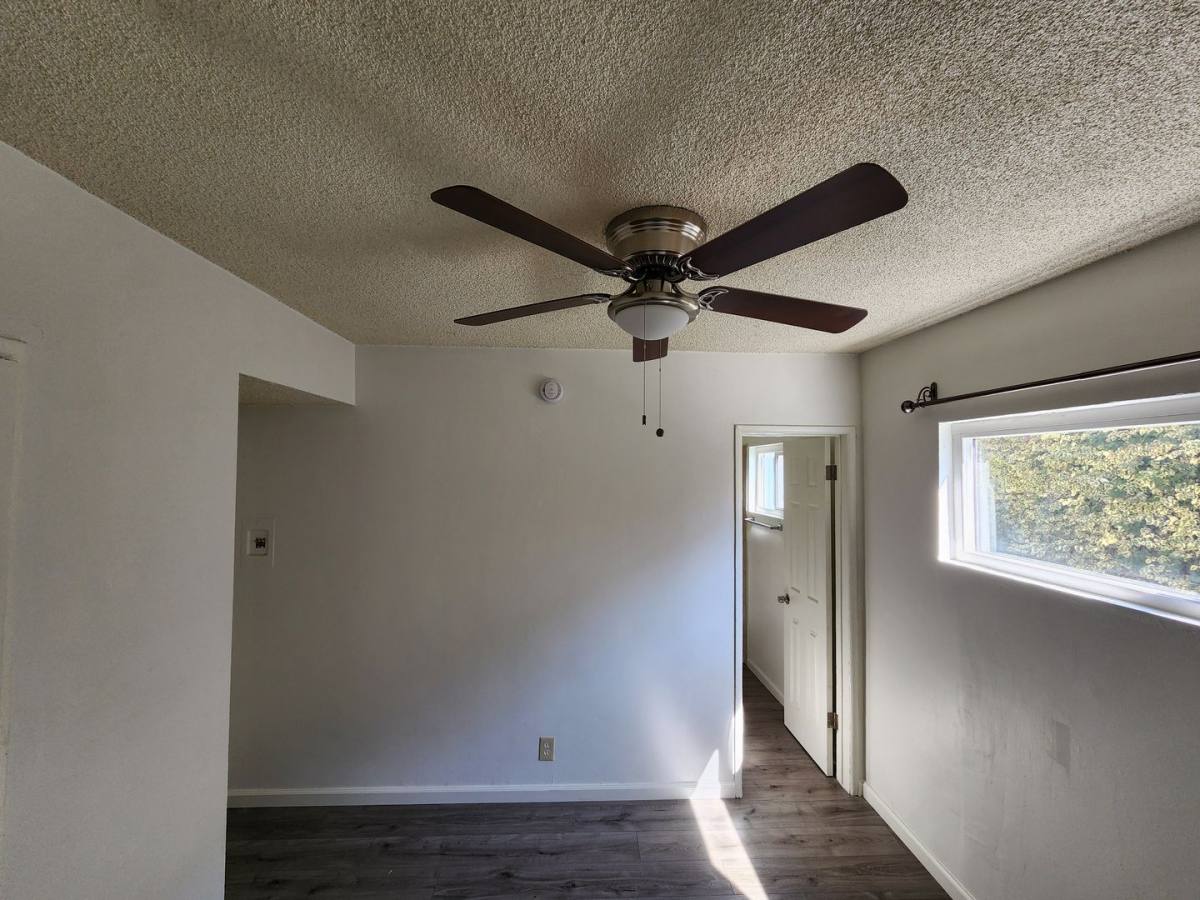 Apartment for rent at 411 N Bush St, Anaheim, CA 92805