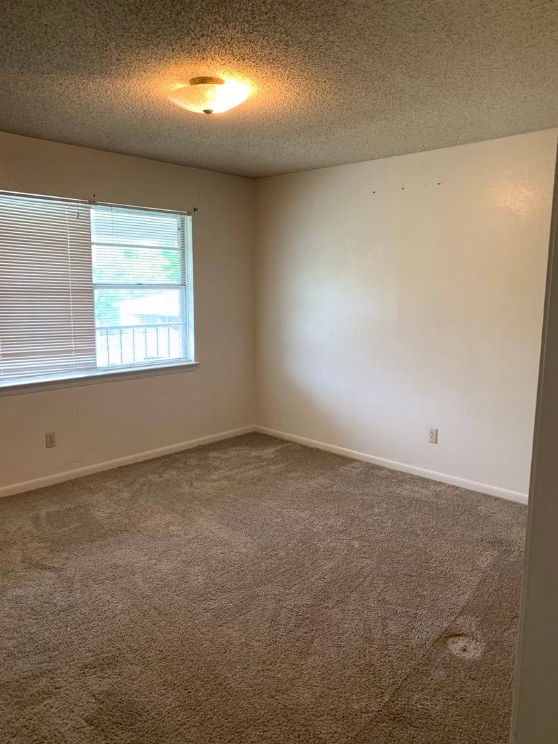 Apartment for rent at 402 Mary St, Copperas Cove, TX 76522